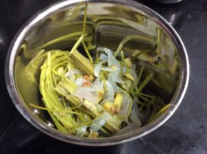 Healthy drumstick soup 6 IMG 8122